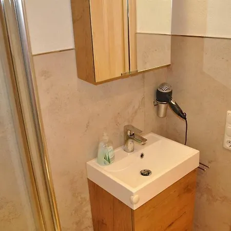 Beim Jokelar Apartment *